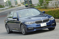 BMW 540i xDriveツーリング Mスポーツ／岡本幸一郎