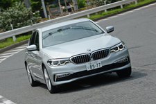 BMW 530e iPerformance Luxury 試乗レポート／内田俊一