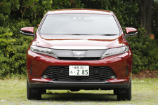 トヨタ 新型ハリアー 2リッターターボ搭載車（2017年6月マイナーチェンジ）