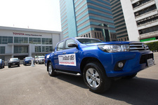 トヨタ ハイラックス