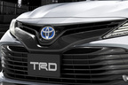 トヨタ 新型カムリ（TRD）