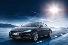 限定モデルAudi TT Coupe 1.8 TFSI lighting style edition
