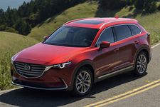 マツダ SUVで3列シートを持つCX-9（北米仕様）