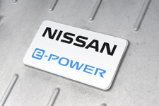 日産新型ノートe-POWER