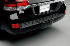 トヨタ新型ランドクルーザー　ヒッチメンバー