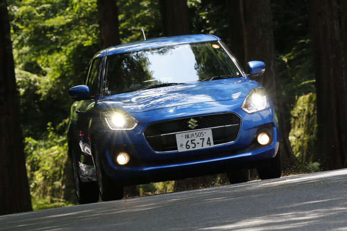 スズキ 新型スイフト フル ハイブリッド試乗レポート 2種類のハイブリッドが併売される理由 1 3 徹底検証 17年新型車種ー試乗 レポート Mota