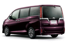 トヨタ 新型エスクァイア