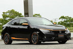 シビックハッチバック：Excite Sporty(ホンダアクセス純正オプション装着車)
