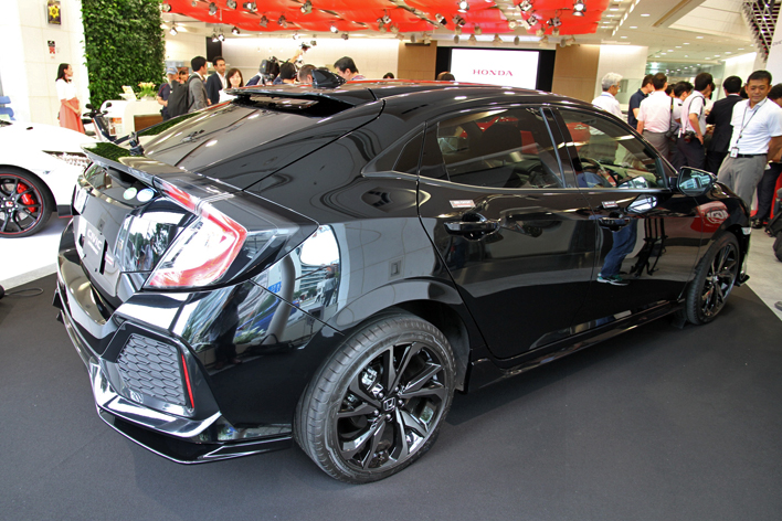 ホンダ 新型シビックハッチバック
