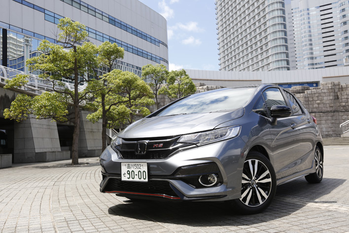 オジサン世代のシビックショックを繰り返さないで！ホンダにおけるフィットとシビックの関係