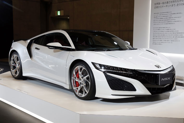 オートモビルカウンシル 2017 ホンダ現行型NSX