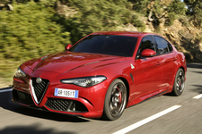 Alfa Romeo Giulia（アルファロメオ・ジュリア）
