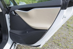リアドアトリム＜テスラ モデルS P100D＞