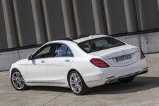 メルセデス・ベンツ S 560 long