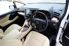 トヨタ アルファード ハイブリッド Executive Lounge(エグゼクティブ・ラウンジ)インテリア