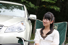 レガシィアウトバックと藤島知子さん