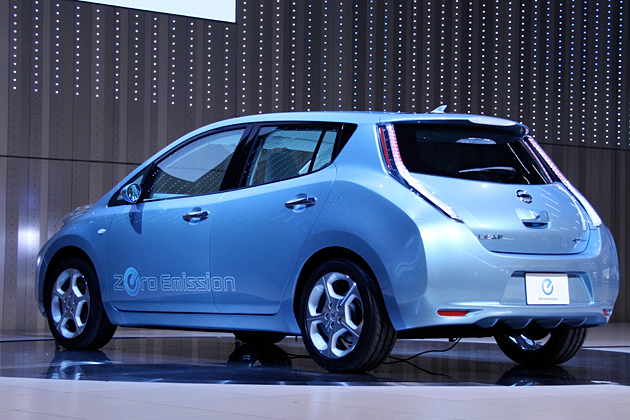 日産リーフ 電気自動車: 日産 リーフ カタログ – FYKH