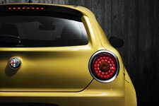 アルファ ミト“イモラ”リミテッド エディション リアイメージ