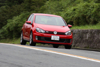 ゴルフ GTI 走行イメージ