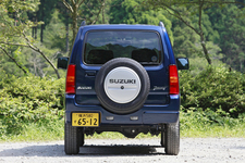 ジムニー：リアビュー