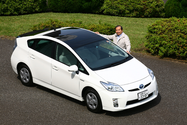 トヨタ プリウス