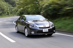 レクサス HS250h 走行イメージ