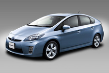 トヨタ プリウス