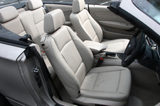 フロントシート