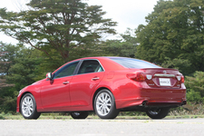 トヨタ マークX スポーツ