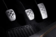 トゥインゴRS：アルミペダル