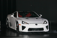 レクサス LFA