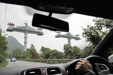 ゴルフGTIから見える、建設中の八ッ場ダム