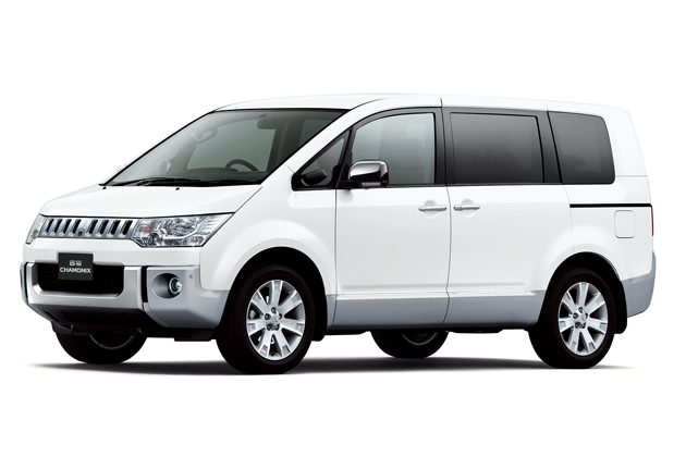 三菱、デリカD:5に装備充実の特別仕様車「CHAMONIX（シャモニー