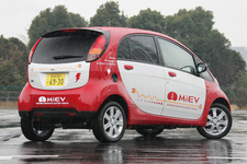 リアスタイリング