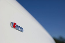 アウディ Q7 3.6 FSIクワトロ