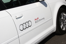 アウディ エコドライビング