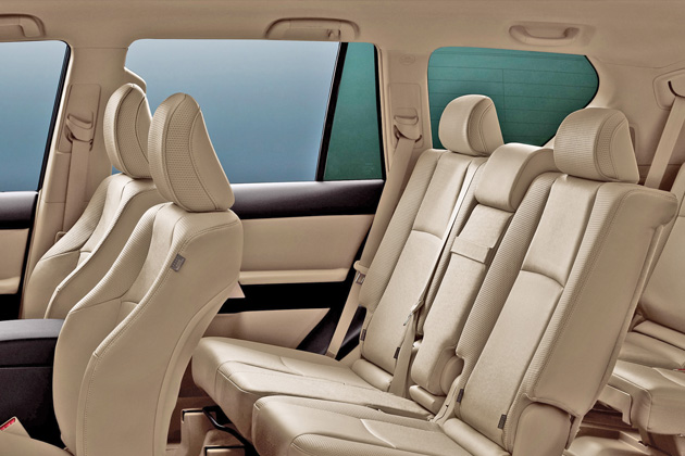 イメージ画像:トヨタ ランドクルーザープラド ヘッドレスト