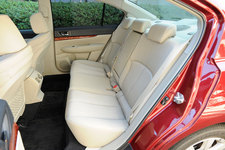 スバル レガシィ