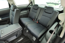 スバル エクシーガ