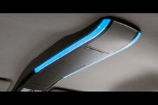 ダイハツ タントエグゼ イルミネーテッドコンソール（オーバーヘッド）