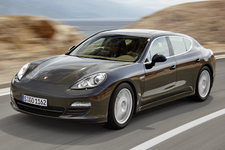 ポルシェ パナメーラ