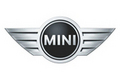 MINI、節電の夏、「打ち水」を実施