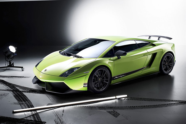 ランボルギーニ・ガヤルドLP 570-4 スーパーレジェーラを発表|【業界