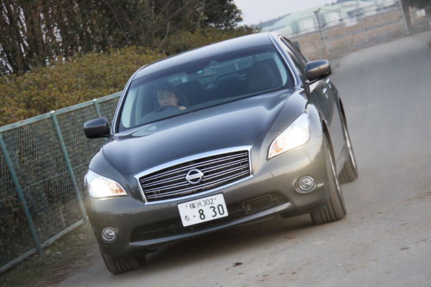 日産 フーガ