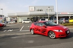 ホンダディーラーにて、CR-Z試乗の様子