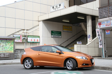 ホンダ CR-Z 塩山駅にて