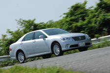 トヨタ クラウン ロイヤルサルーン