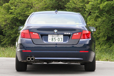 BMW 528i