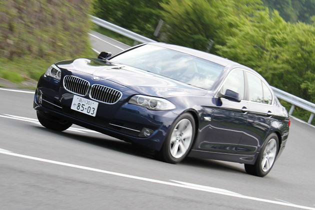 BMW 528i 試乗レポート／岡本幸一郎(1/3)|【徹底検証】2010年新型車種 