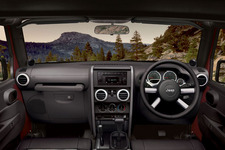 ジープ・ラングラー サハラ 2010年モデル インテリア